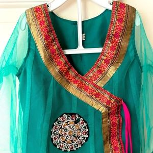 Girls churidar. Size 24. Excellent condition. Worn once for 2 hours indoors.